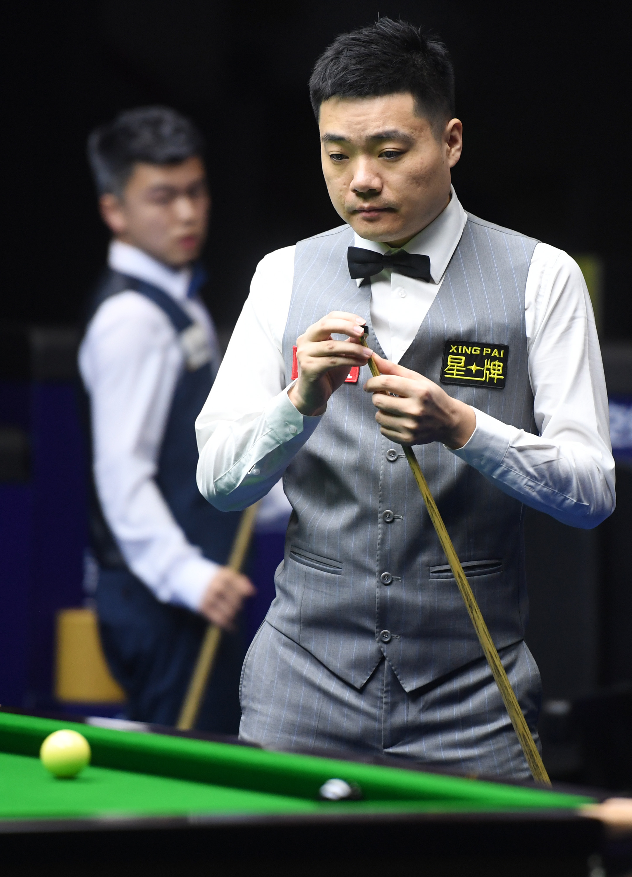 彻底打乱了 彻底打乱了