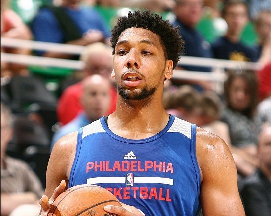 仍显略逊一 仍显略逊一