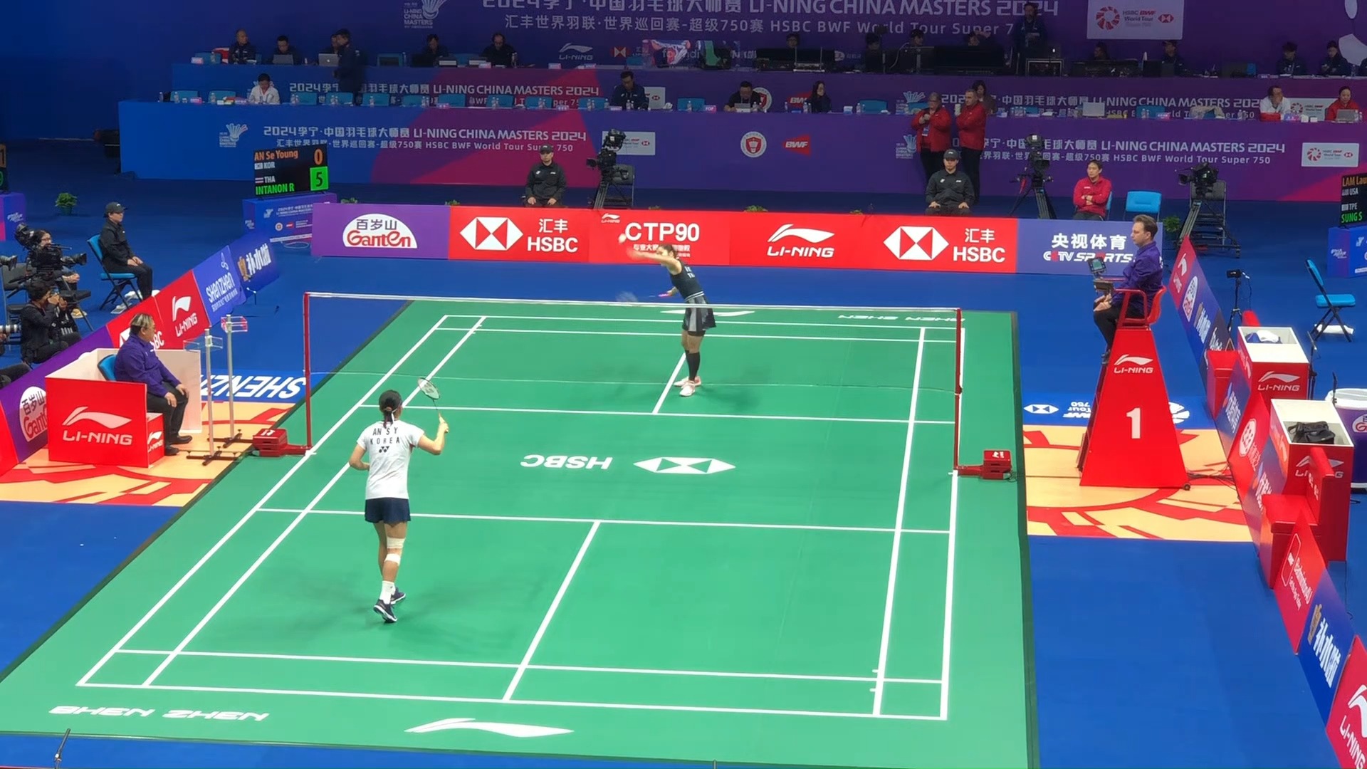 军之路充满 军之路充满